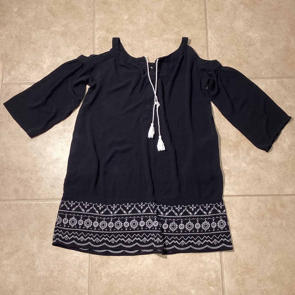 Knox Rose Black Cold Shoulder Embroidered Lightweight Dress Women…